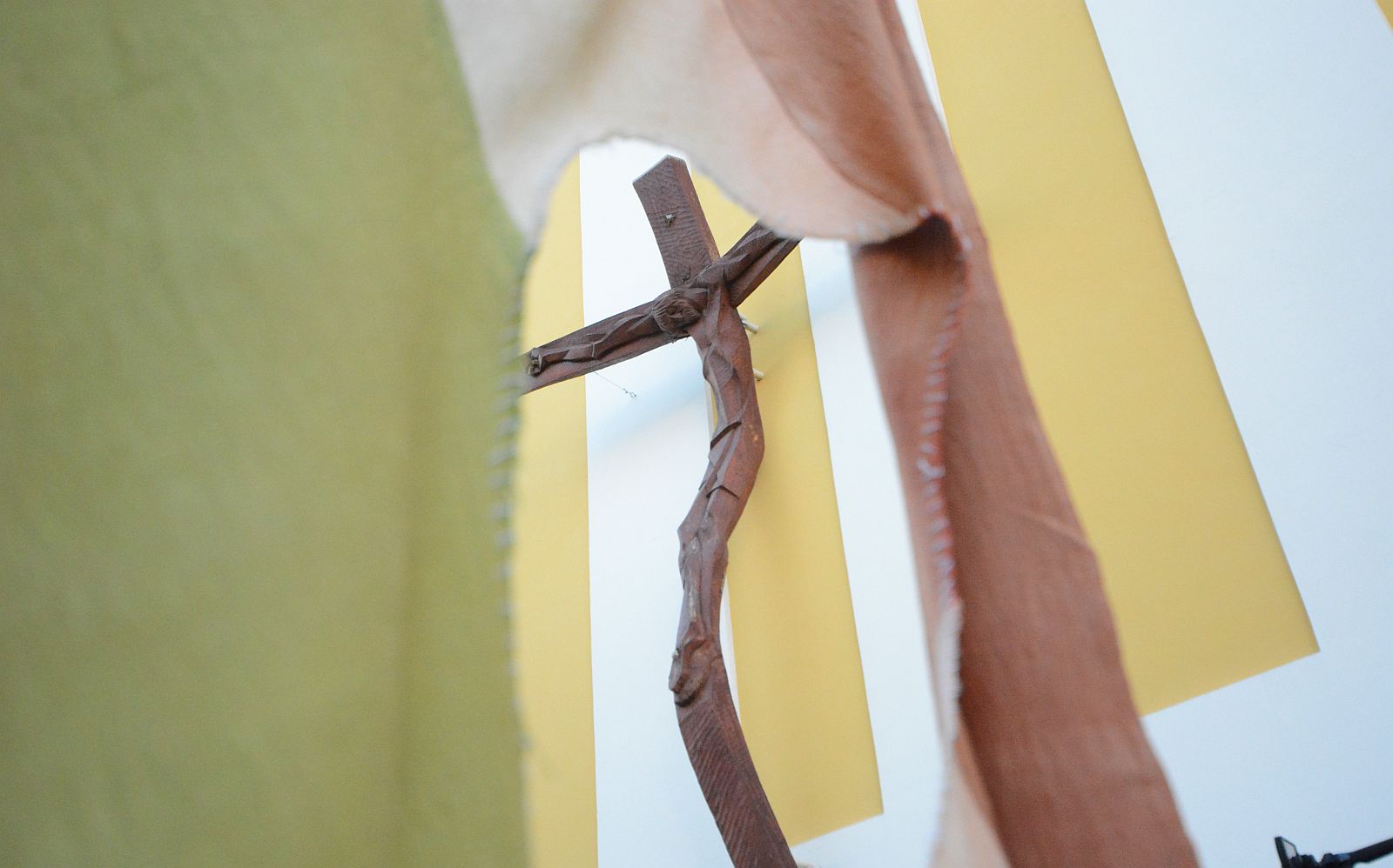 Imádságos megemlékezés a Bazilika 56-os emlékkeresztjénél